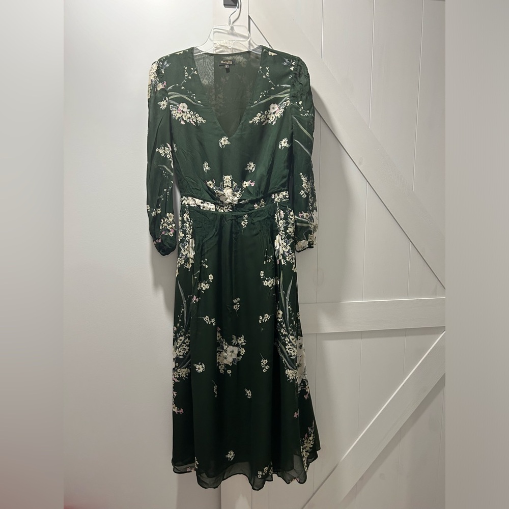 Beautiful Massimo Dutti Long Green Floral Dress US Size 4